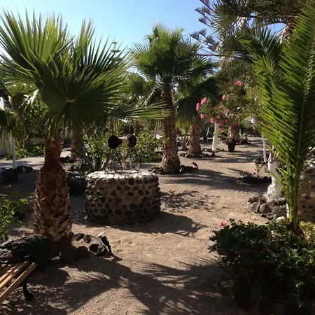 Santa Elena 3* Камари