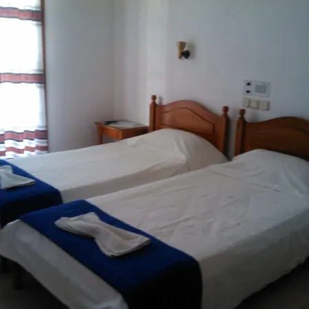 Santa Elena 3*