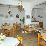 Santa Elena 3*