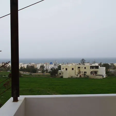 Santa Elena 3* Камари